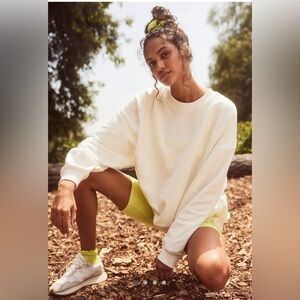 🔥NWOT Free People Movement All Star Solid Crewneck Sweatshirt With Pockets